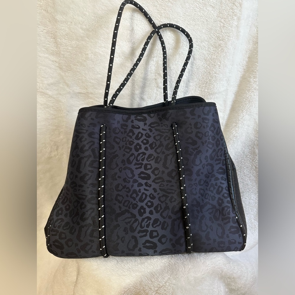 Black Leopard Print Neoprene Tote Bag Rope Handles